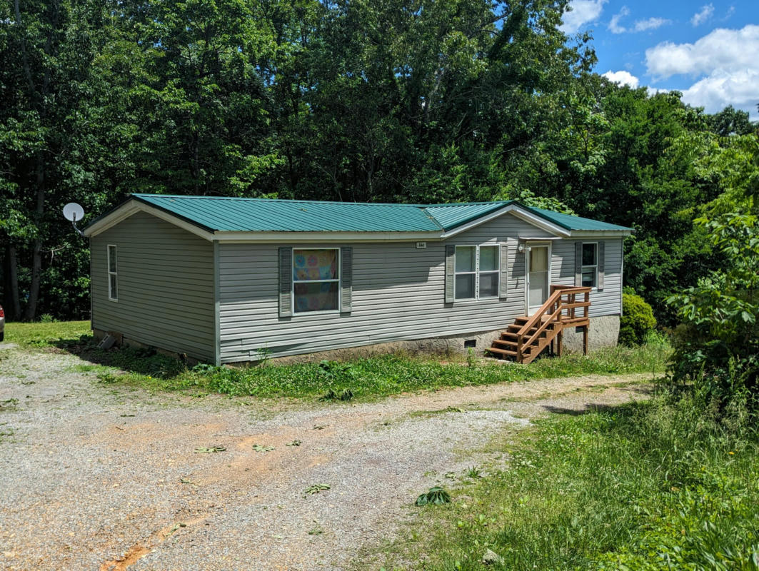 561 BELL RD SE, CLEVELAND, TN 37323, photo 1 of 8